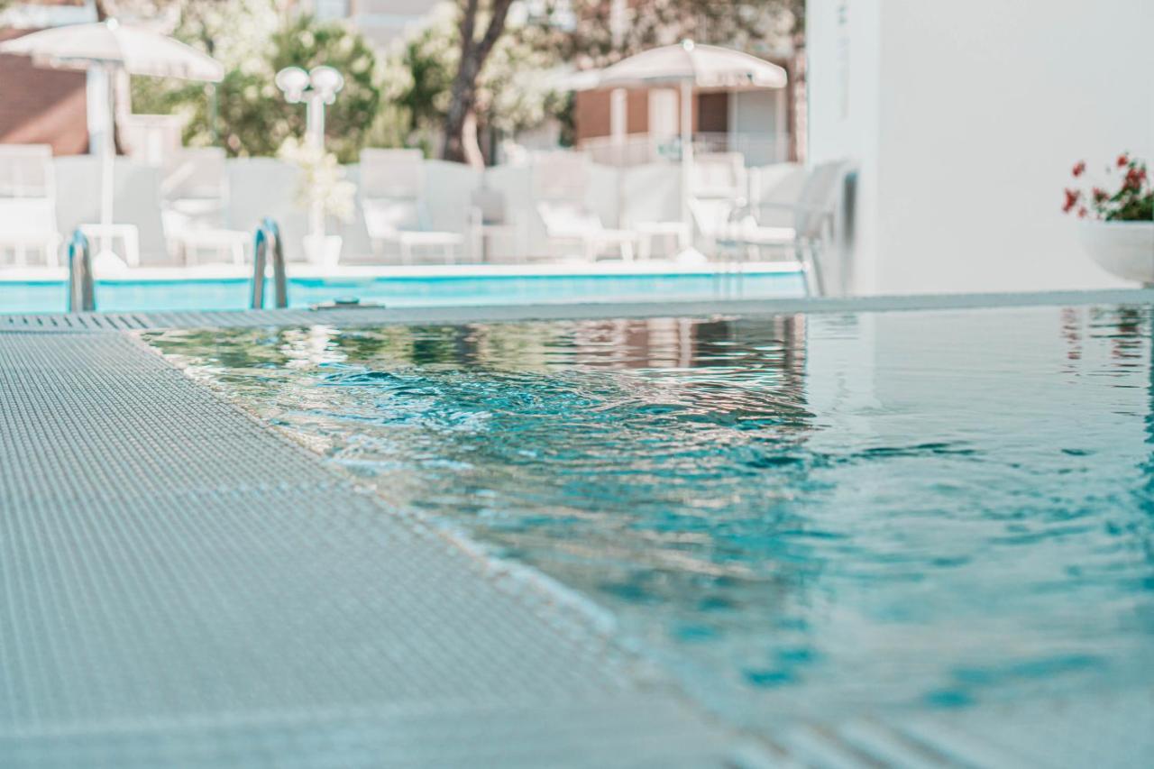 Hotel San Giorgio Milano Marittima Exteriör bild