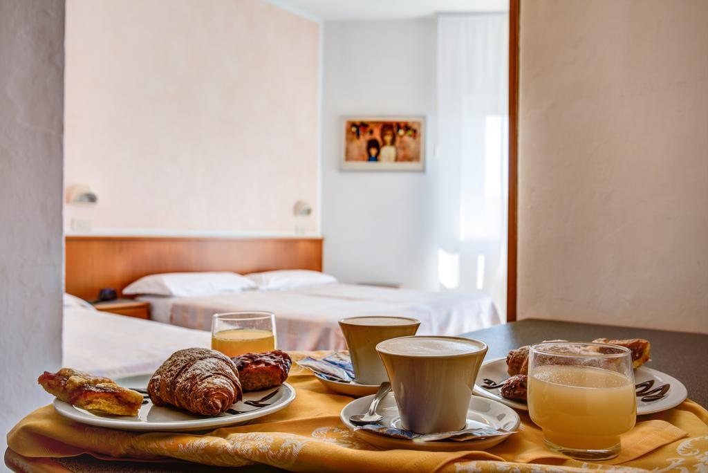 Hotel San Giorgio Milano Marittima Exteriör bild