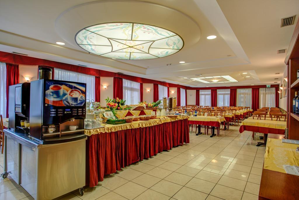 Hotel San Giorgio Milano Marittima Exteriör bild