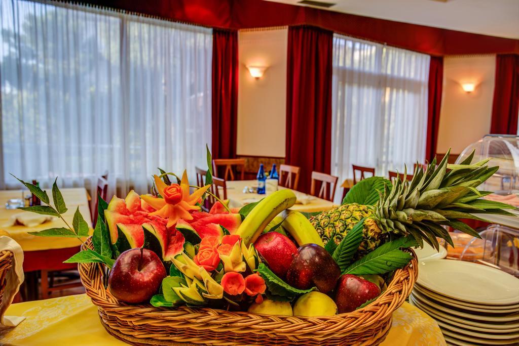 Hotel San Giorgio Milano Marittima Exteriör bild